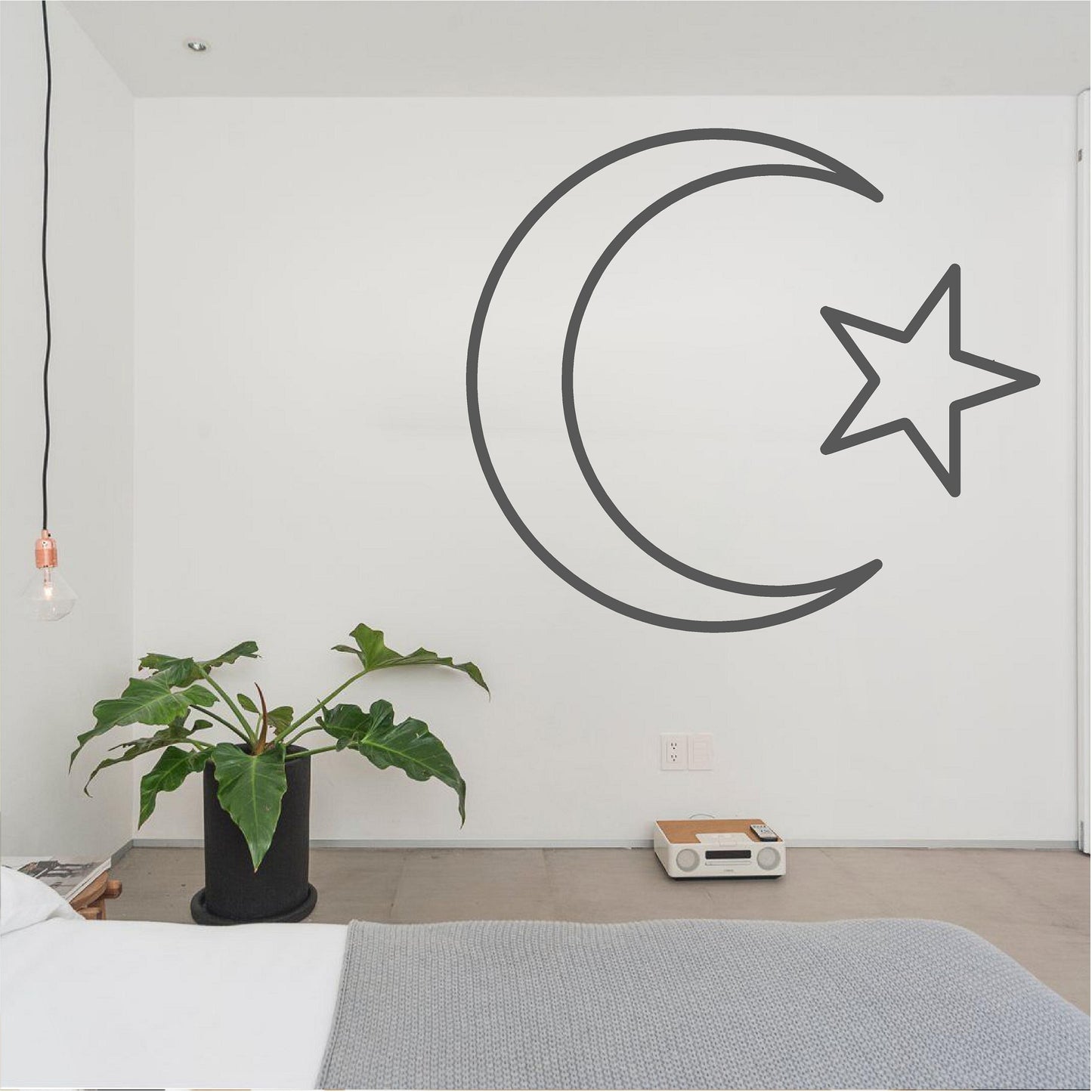 Islamic Moon and Star Outline
