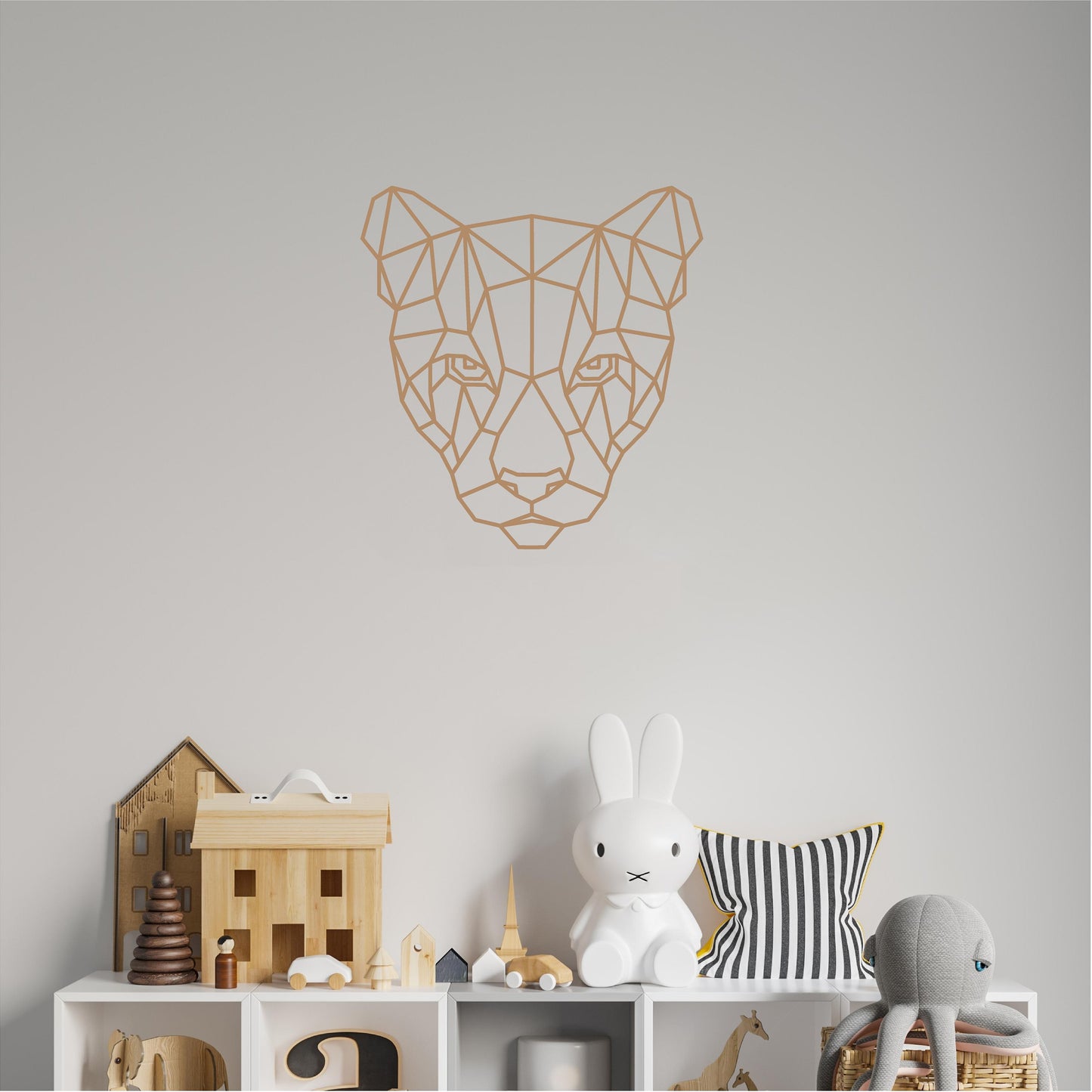 Geometric Lioness - G031
