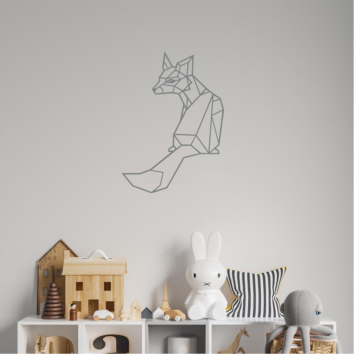 Geometric Sitting Fox - G0049