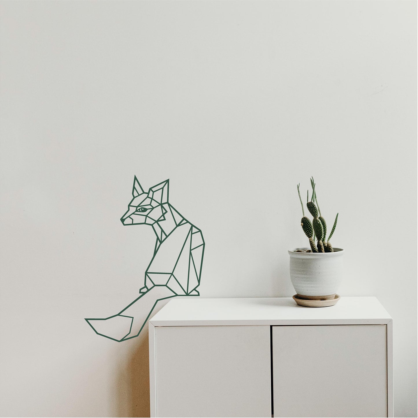 Geometric Sitting Fox - G0049