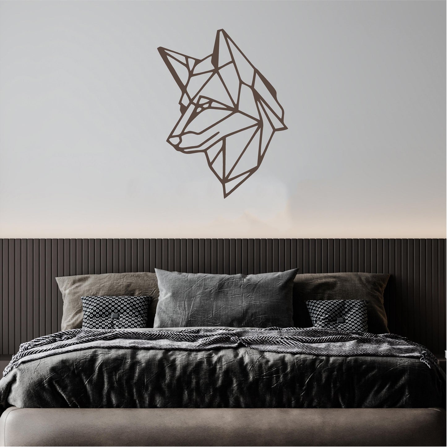 Geometric Wolfs Head - G061